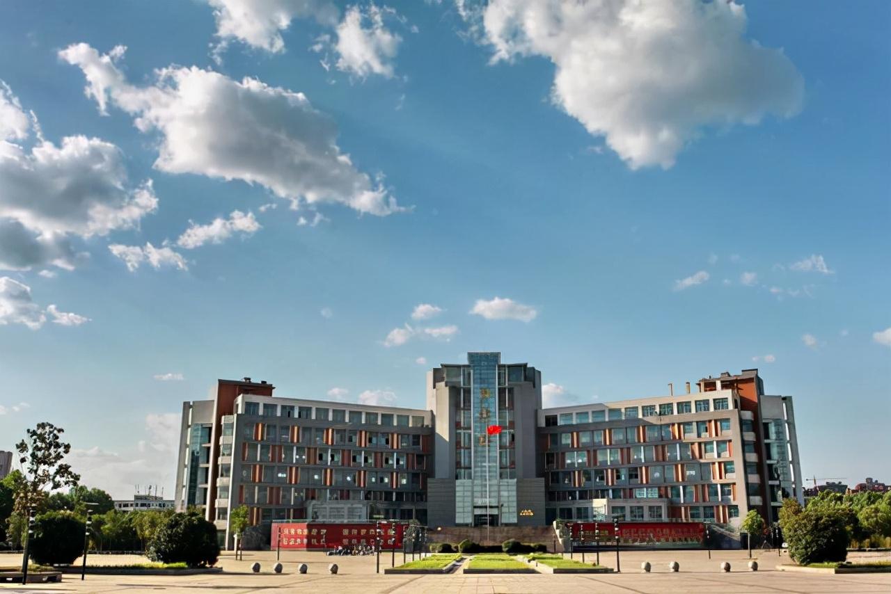 河南高校發(fā)展砥礪前行，開啟成就夢想新篇章