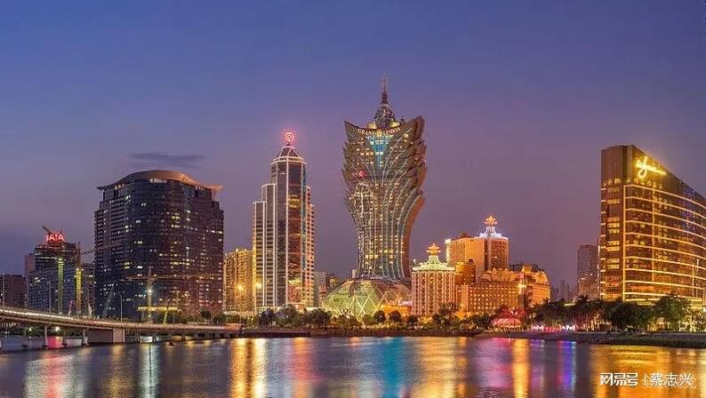 澳門今晚九點(diǎn)30分開獎(jiǎng),最新碎析解釋說法_FFP83.303薪火相傳版