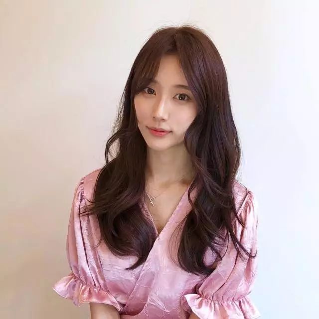 2024中長發(fā)最新發(fā)型女，指南與步驟詳解，打造時尚發(fā)型！