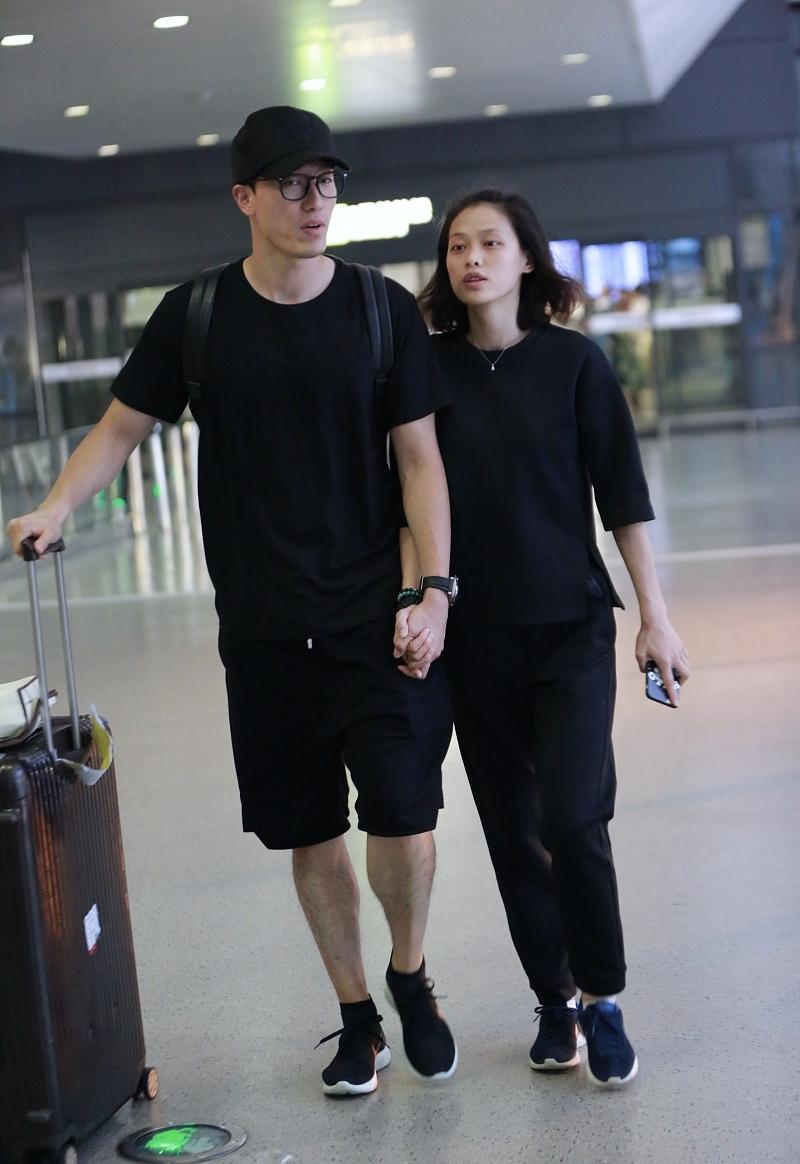 劉翔與吳莎的最新動(dòng)態(tài)，公眾矚目的體育情侶更新消息