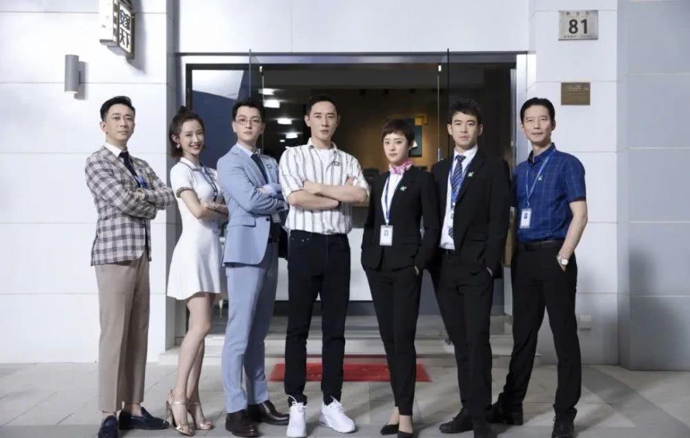 靳東最新電視劇作品，演技魅力一覽，熱門劇集深度解析