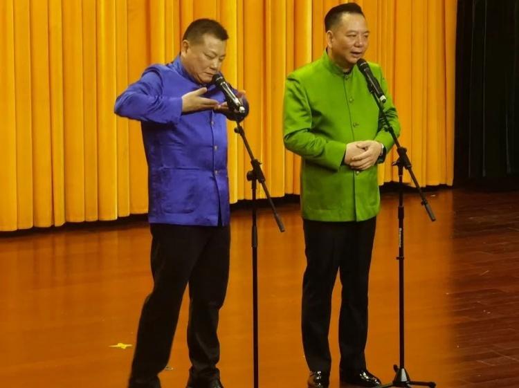 滑稽演員徐磊的老公，舞臺背后的靈魂伴侶