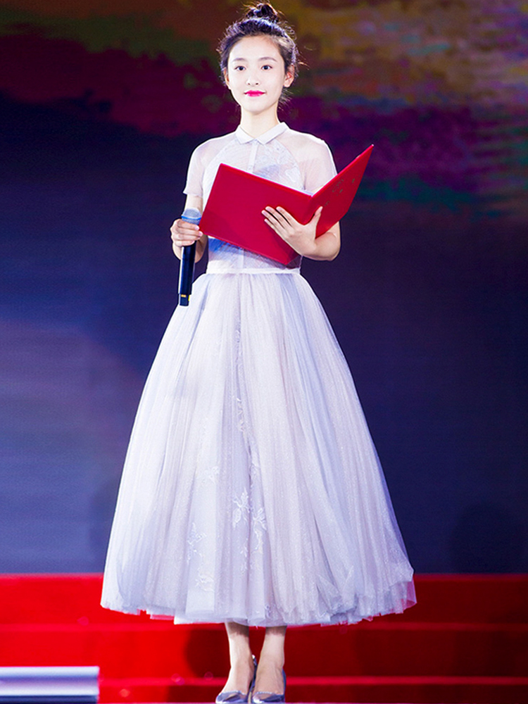 女性演講比賽服裝，從舞臺印記到時(shí)代風(fēng)尚