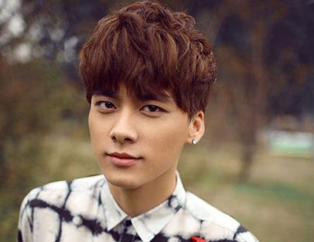 李易峰，熒屏風(fēng)云人生與溫暖友情的電視劇全紀錄