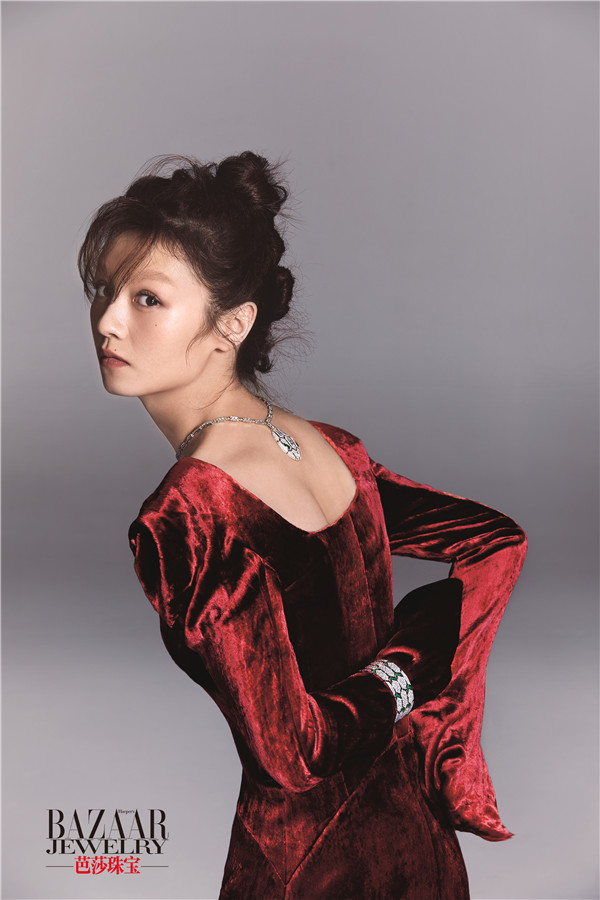 演員春夏照片，光影藝術(shù)中的璀璨人生