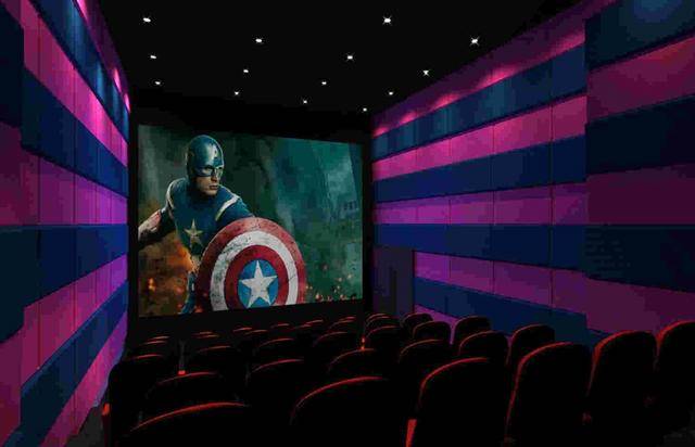 電影院單詞，愛的電影之旅的陪伴與溫馨體驗(yàn)