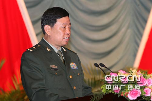 馬蘭基地新任司令員，與自然美景的探險之旅啟程