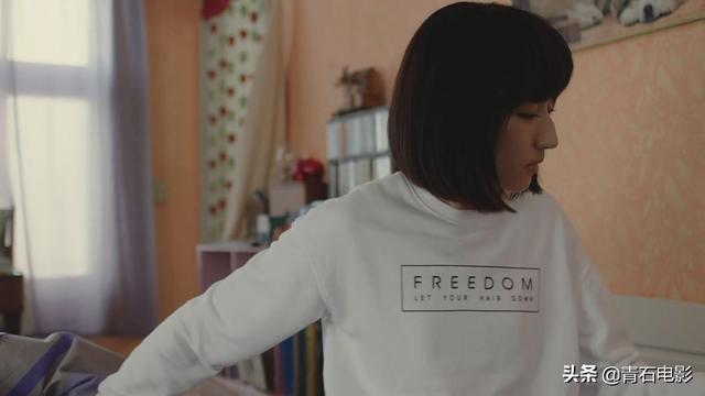 演員何佳，炸裂演技，魅力四射??