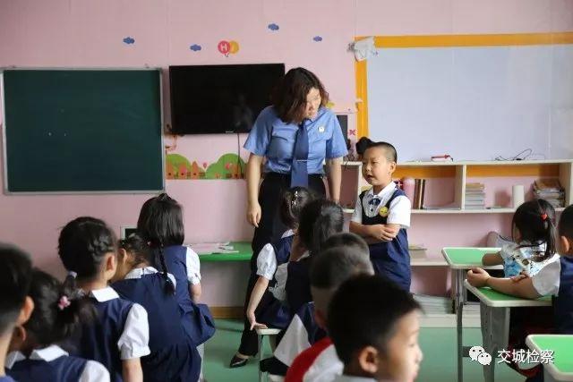 最新東方時(shí)事解讀，自然美景背后的探索之旅