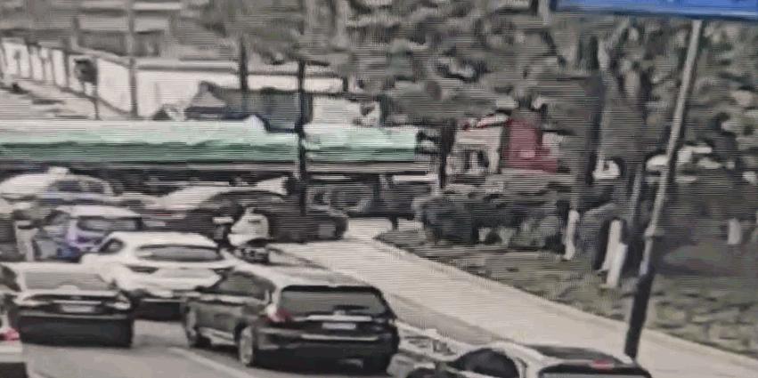 AE最新版本發(fā)布，變化的力量與自信的源泉