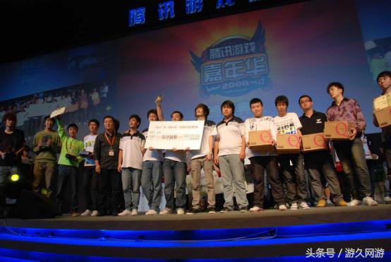 重溫經(jīng)典瞬間，回顧CF白鯊在2009年的比賽風(fēng)采