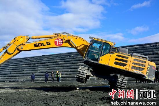 挖土機(jī)比賽，科技巨擘較量，重塑未來工程機(jī)械魅力之戰(zhàn)