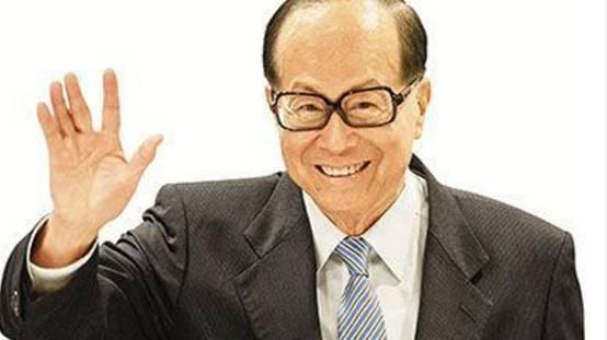 李嘉誠最新動態(tài)，商業(yè)巨頭步伐不停歇