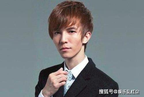 郭敬明最新作品，時代之光下的青春印記