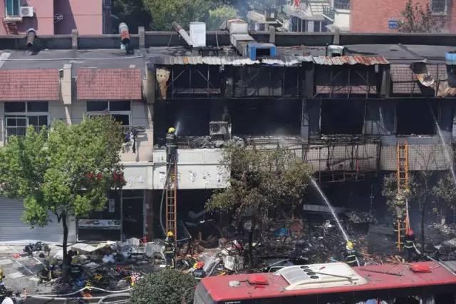 杭州爆炸事件最新圖片，溫馨日常小故事回顧