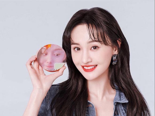 鄭爽2025最新動態(tài)，蛻變之路，自信照亮未來成就展望