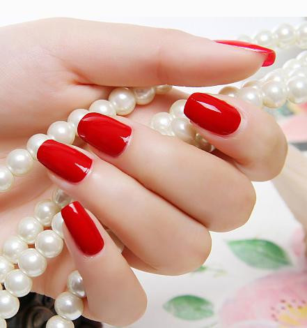 最新流行指甲圖片，與自然美景的邂逅，探尋內(nèi)心寧?kù)o的美甲藝術(shù)