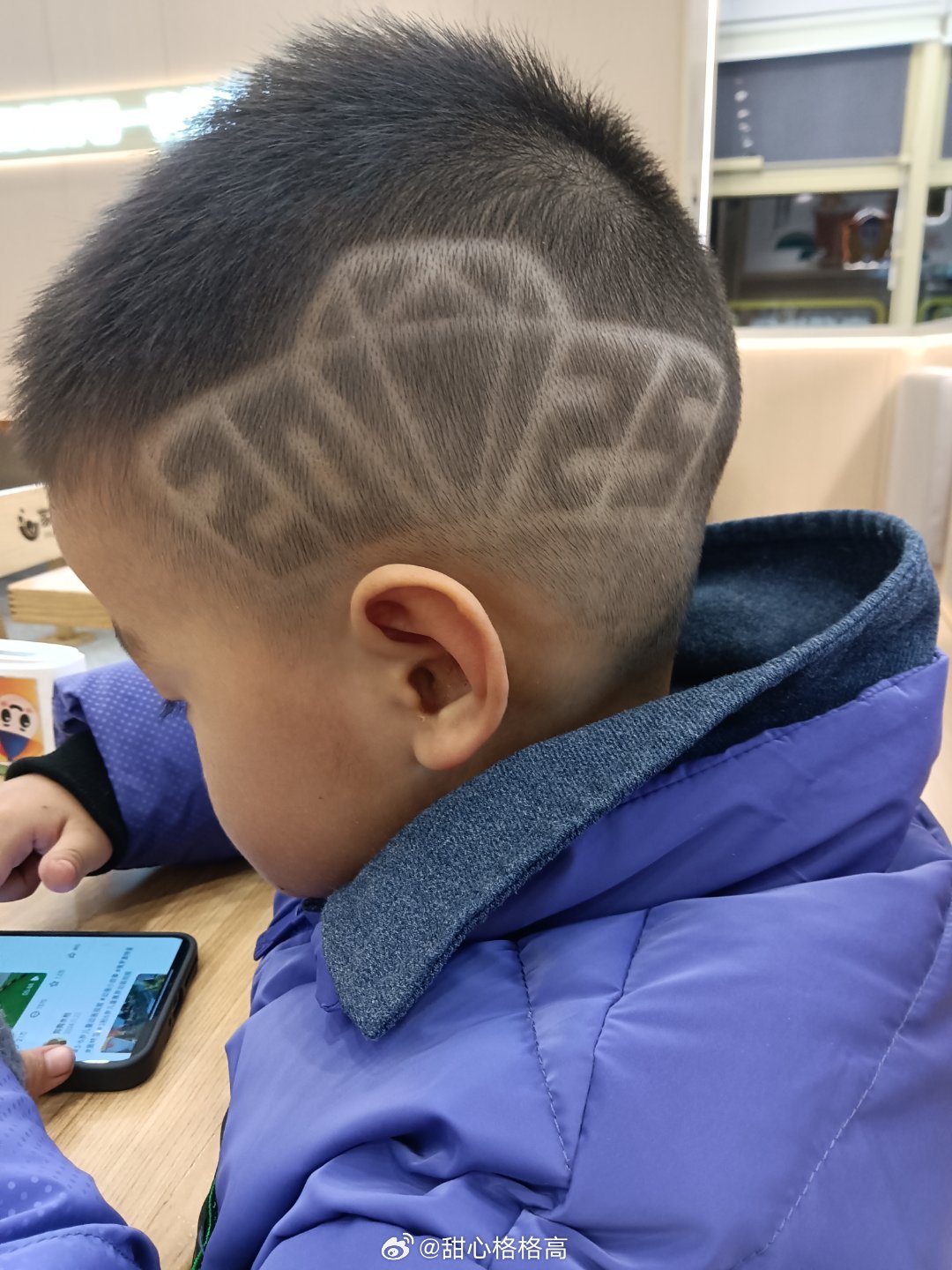 小杰的潮流之旅，最新兒童發(fā)型男的友情故事與發(fā)型風采