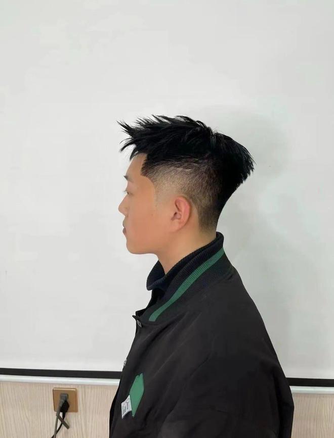 2025年最新男頭流行趨勢展望與時尚展望