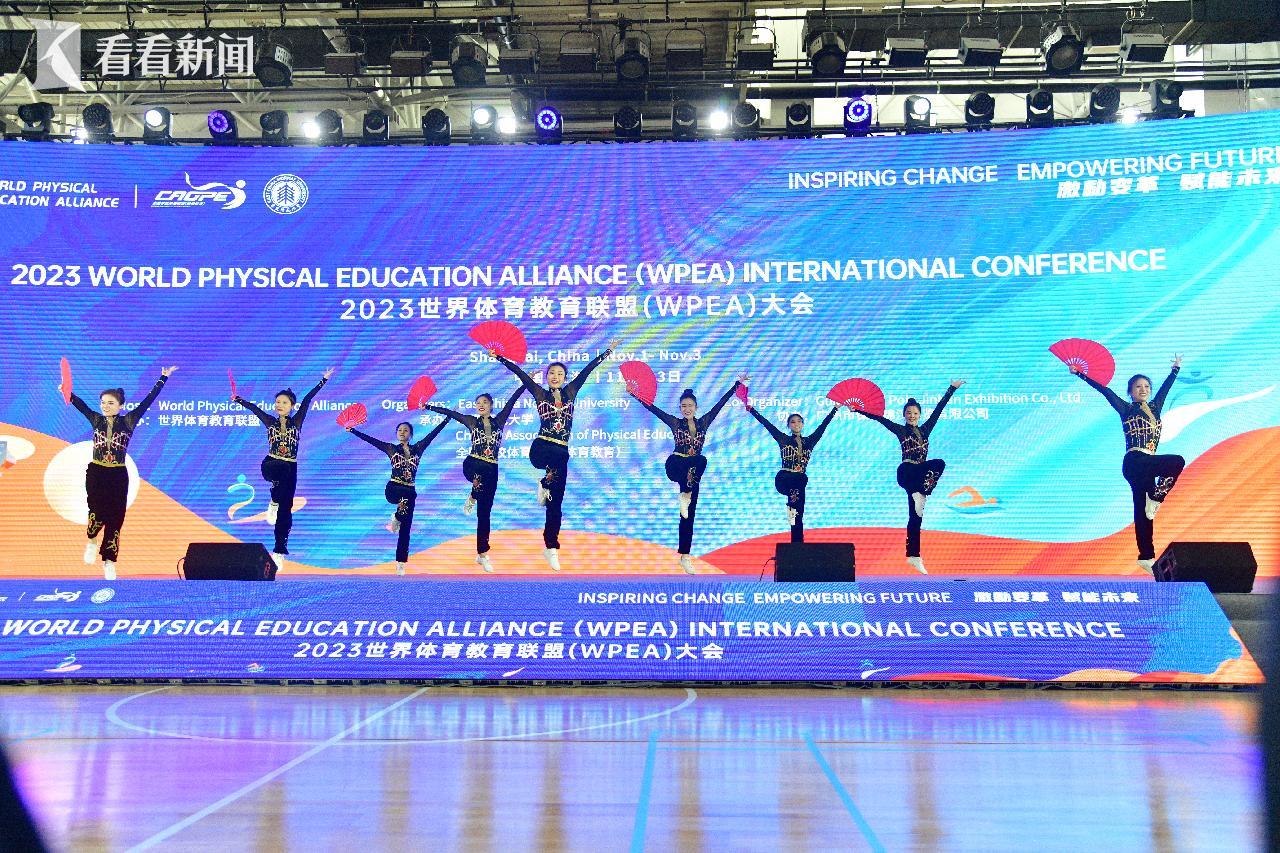 最新國際體育動態(tài)與探索自然美景之旅，內心的平和力量探尋