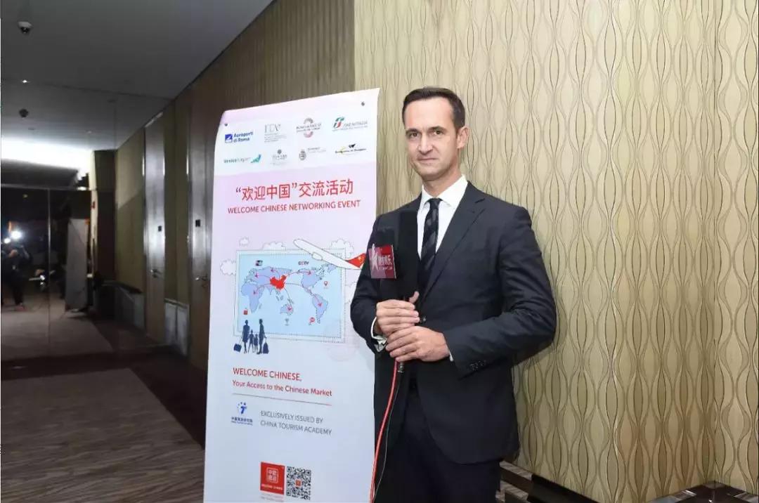 小杰的LA認(rèn)證之旅，愛與陪伴的奇妙經(jīng)歷