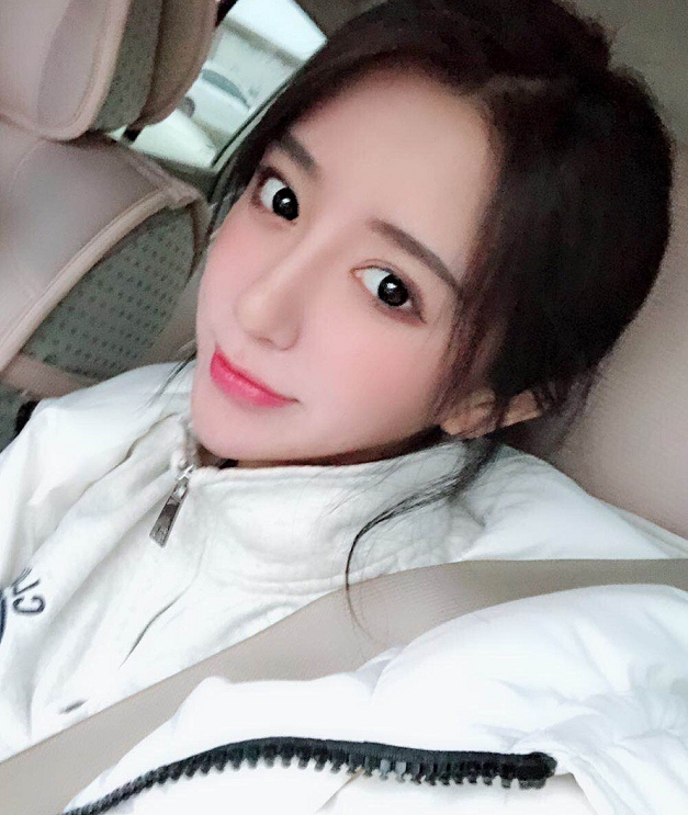 紅人網(wǎng)最新動(dòng)態(tài)，學(xué)習(xí)變化，自信助力夢(mèng)想實(shí)現(xiàn)