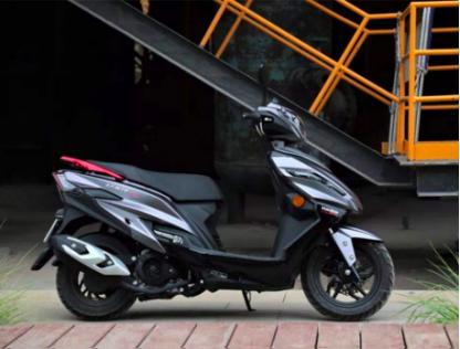 狂王崛起，時代狂潮的影響力與影響