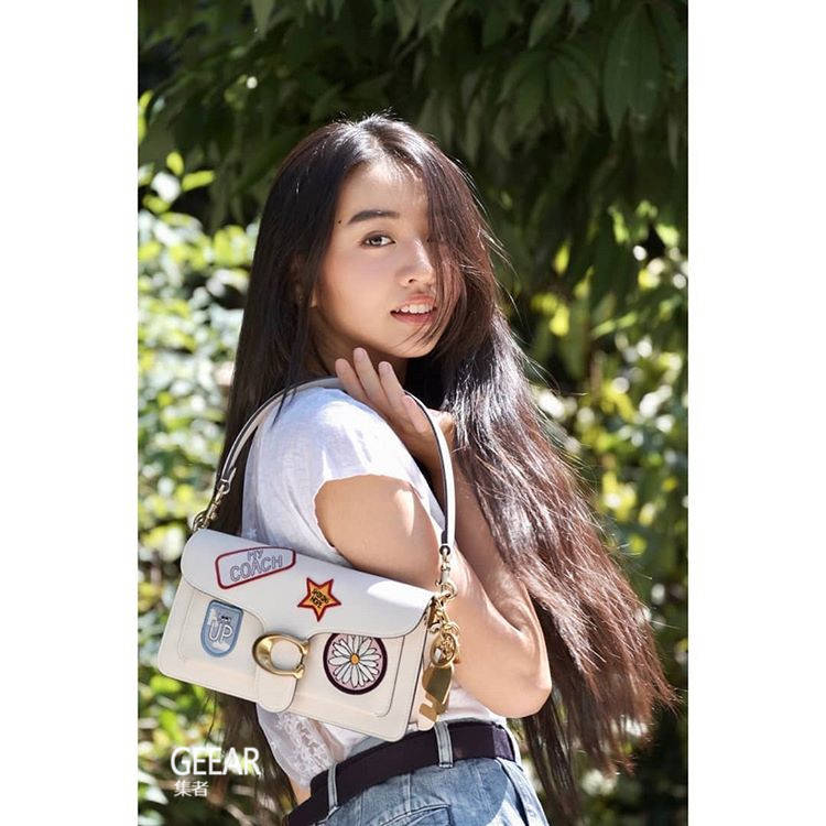 希咲彩最新番號(hào)，友情色彩的日常揭秘