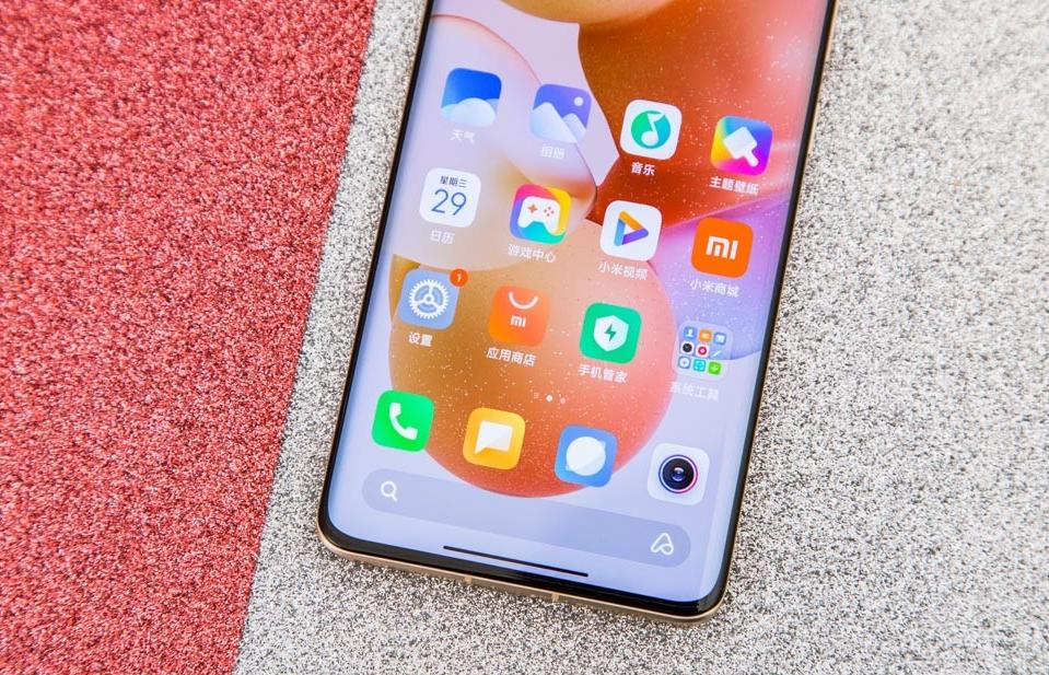 女性最新手機(jī)探秘，小巷特色小店中的隱藏寶藏之魅力探尋